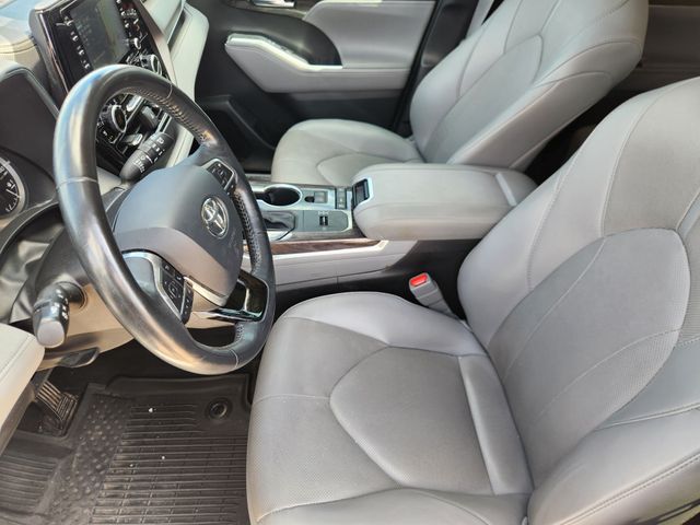 2021 Toyota Highlander Limited White at Don McGill Toyota