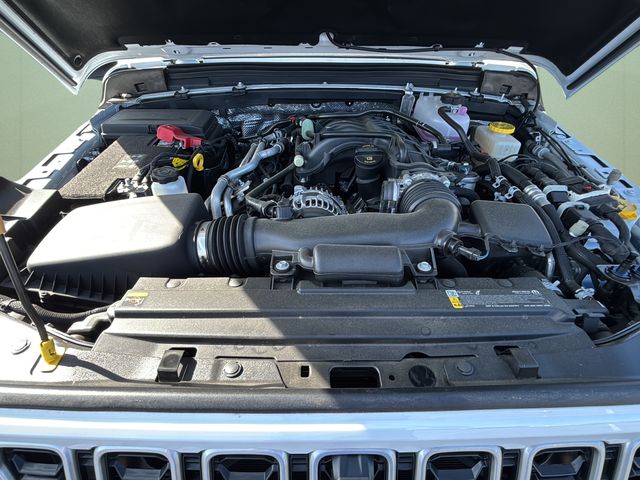 2025 Jeep Wrangler 4-Door Sahara - Photo 12