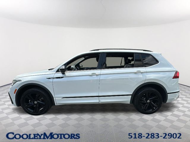 Pure White 2024 Volkswagen Tiguan SE R-Line Black 4Motion SUV / Crossover All-Wheel Drive 8-Speed Automatic