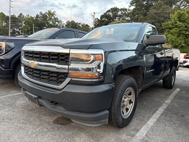 Gray (Graphite Metallic) 2017 Chevrolet Silverado 1500 Pickup Truck Four-Wheel Drive 6-Speed Automatic Overdrive