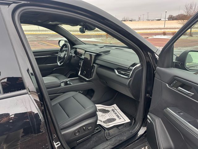 2024 GMC Acadia AWD Elevation