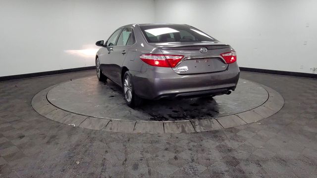 2016 – Toyota – Camry