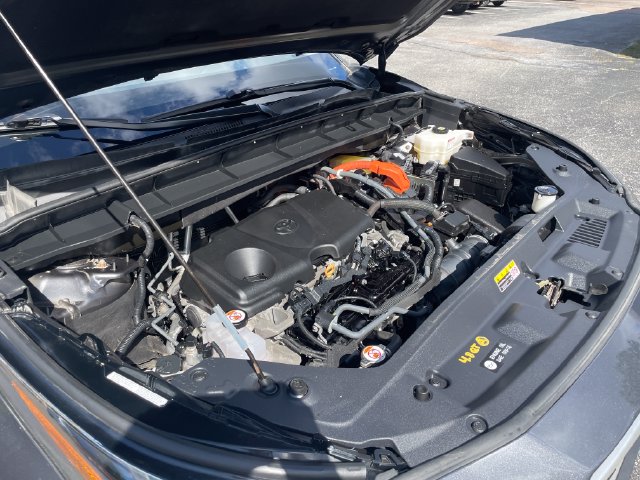 Used 2022 Toyota Highlander Hybrid SUV