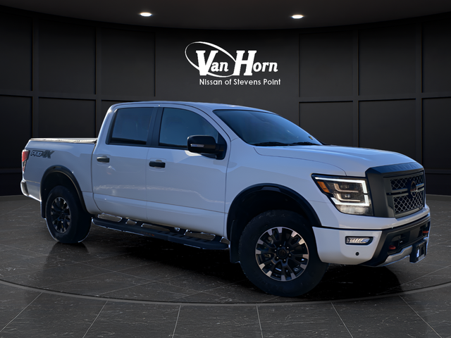 Glacier White 2024 Nissan Titan Pickup Truck Four-Wheel Drive 9-Speed Automatic