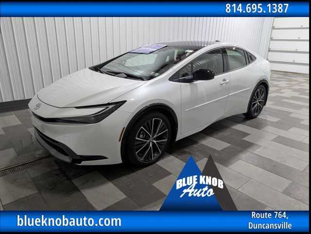 Pearl 2025 Toyota Prius Hatchback Front-Wheel Drive Continuously Variable Transmission