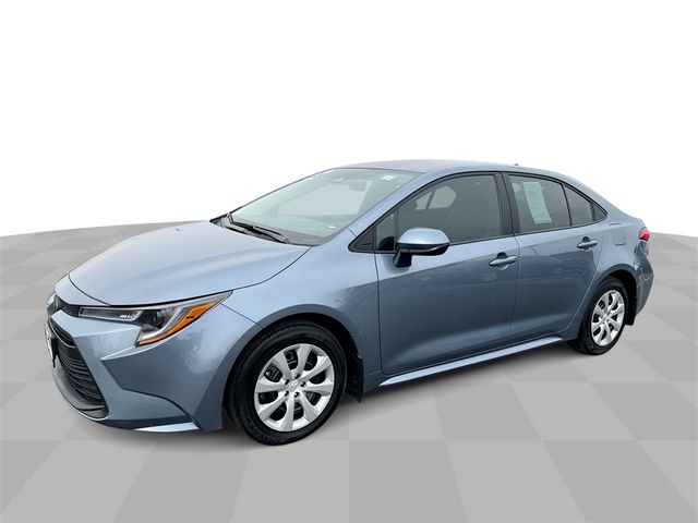 2026 Toyota Corolla LE FWD