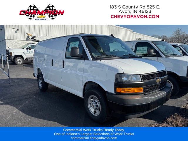 2025 Chevrolet Express Cargo 2500 RWD