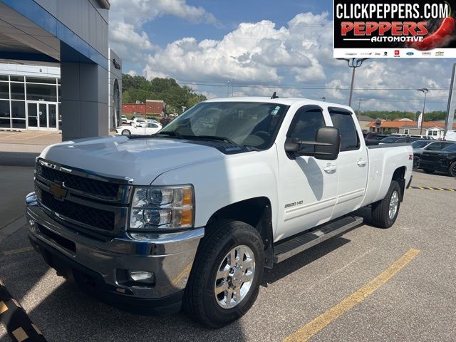 Summit White 2012 Chevrolet Silverado 2500HD LTZ Crew Cab 4WD Pickup Truck Four-Wheel Drive 6-Speed Automatic