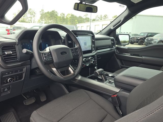 2024 Ford F-150 XLT:168393B1