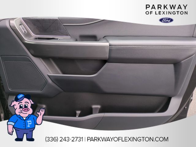 Used 2023 Agate Black Metallic Ford XLT image 32