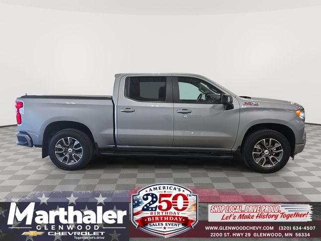 Sterling Gray Metallic 2024 Chevrolet Silverado 1500 Pickup Truck Four-Wheel Drive Automatic