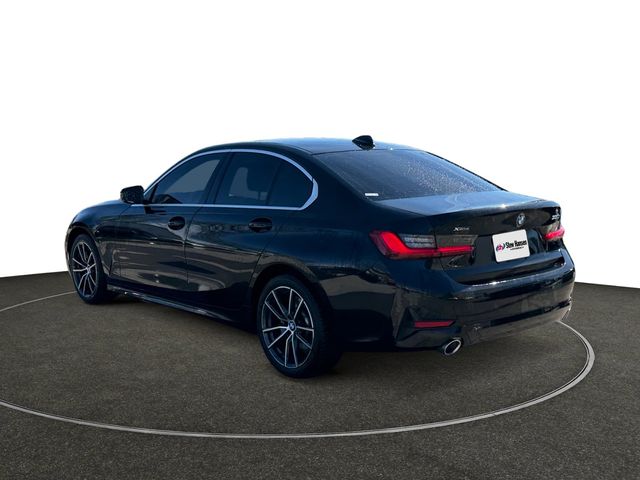 Certified Used 2019 Black BMW 330i xDrive image 3