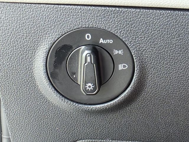 2024 Volkswagen Taos SE - Photo 25