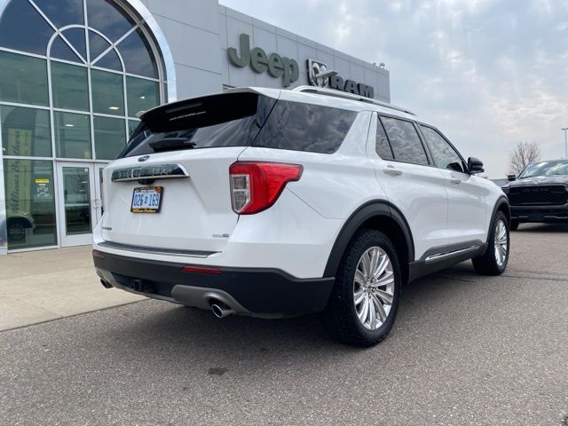 2020 Ford Explorer Limited - White Metallic exterior view 5
