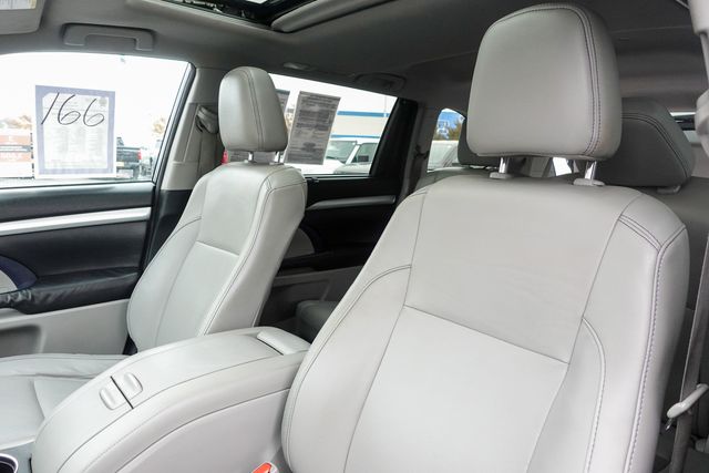 used 2015 Toyota Highlander car, priced at $16,450