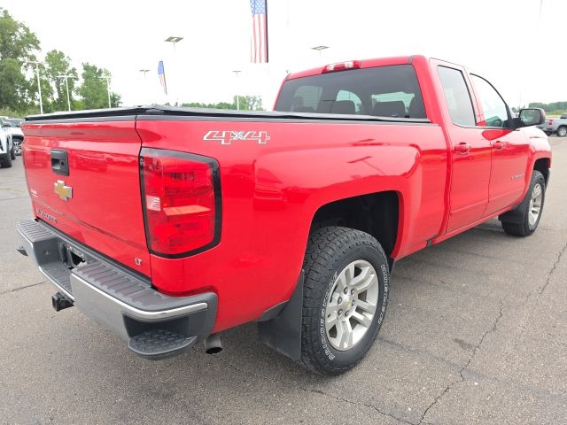 Used 2016 Red Chevrolet LT image 3