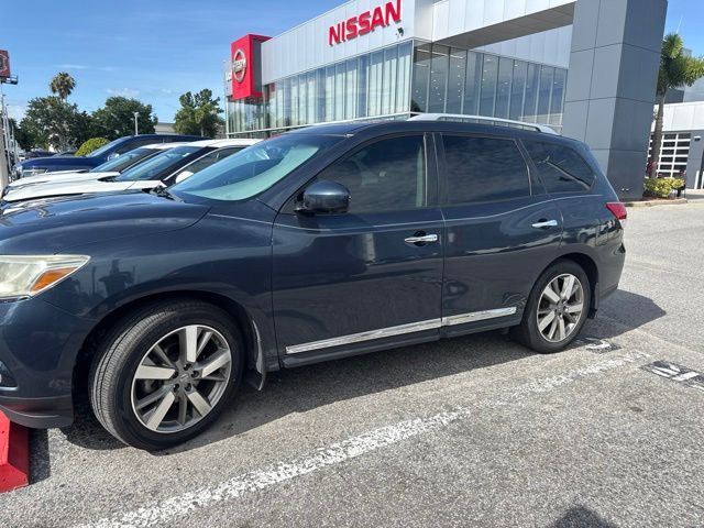 Arctic Blue Metallic 2016 Nissan Pathfinder Platinum SUV / Crossover Front-Wheel Drive Continuously Variable Transmission