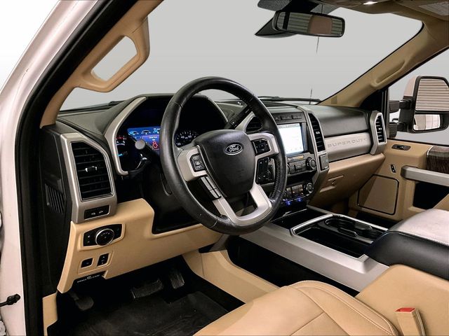 2019 Ford F-250SD Lariat White at Phil Fitts Ford