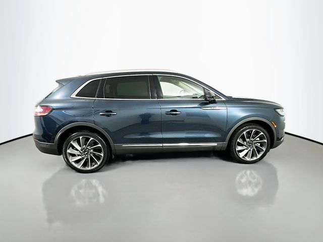 Thumbnail: 2022 Lincoln Nautilus - 4