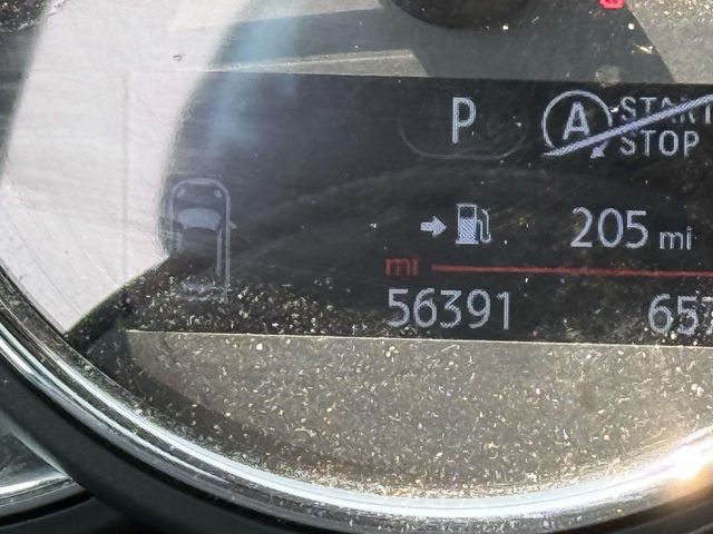 Used 2017 Blue MINI Base image 25