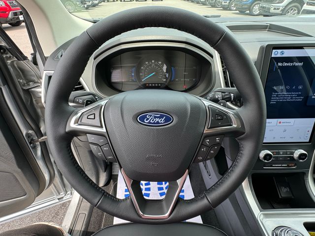 2024 Ford Edge SEL 17