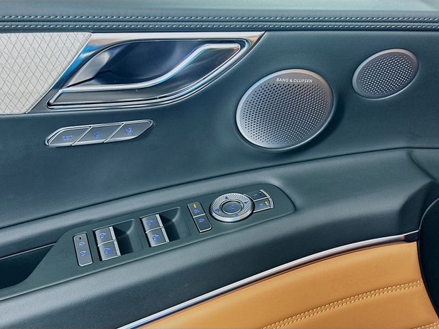 Thumbnail: 2025 Genesis GV80 - 18