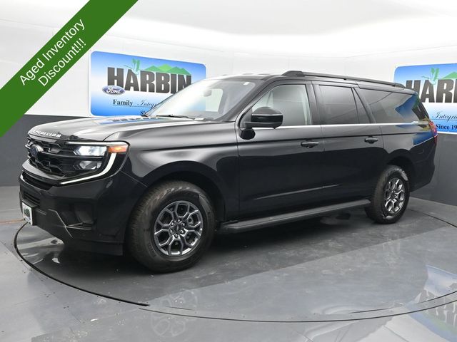 Black Metallic 2025 Ford Expedition SUV / Crossover Four-Wheel Drive Automatic
