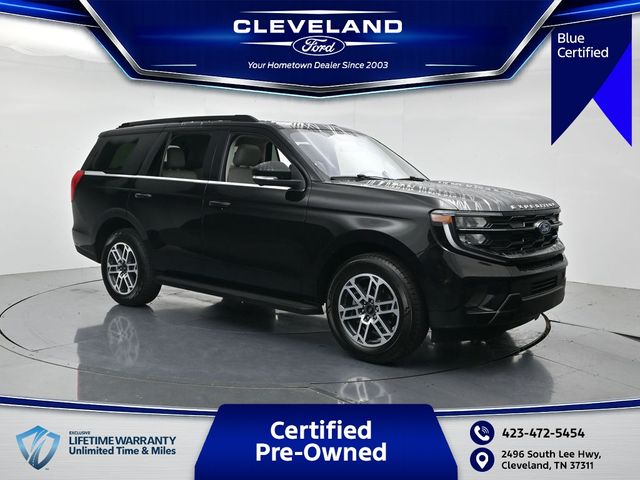 Black Metallic 2025 Ford Expedition SUV / Crossover Four-Wheel Drive Automatic