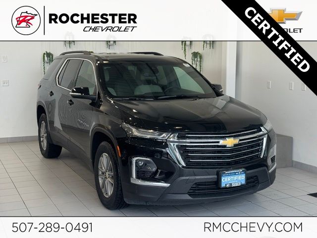 Black Metallic 2023 Chevrolet Traverse SUV / Crossover Four-Wheel Drive 9-Speed Automatic