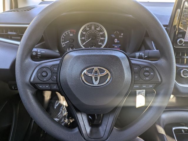 2022 Toyota Corolla LE 22