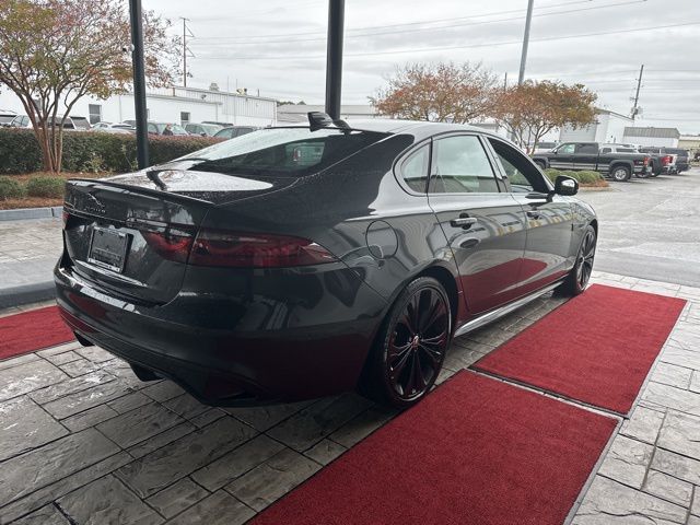 2024 Jaguar XF R-Dynamic SE - 6