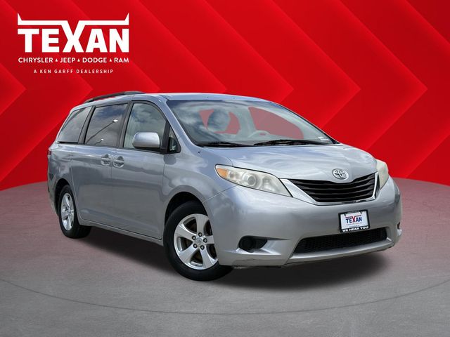 2014 Toyota Sienna LE Silver at Bayway Cadillac Southwest