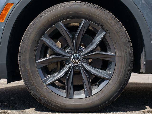 Certified Used 2024 Gray Volkswagen 2.0T SE image 12