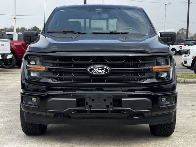 New 2026 Black Ford XLT image 3