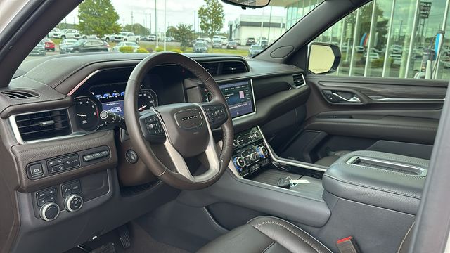 2021 GMC Yukon Denali 15