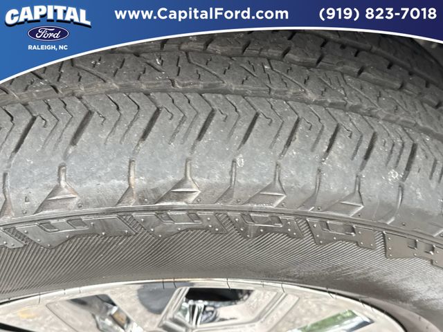 Used 2025 Blue Ford XLT image 14