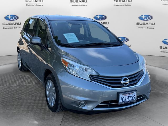 Magnetic Gray Metallic 2014 Nissan Versa Note S Hatchback Front-Wheel Drive 5-Speed Manual