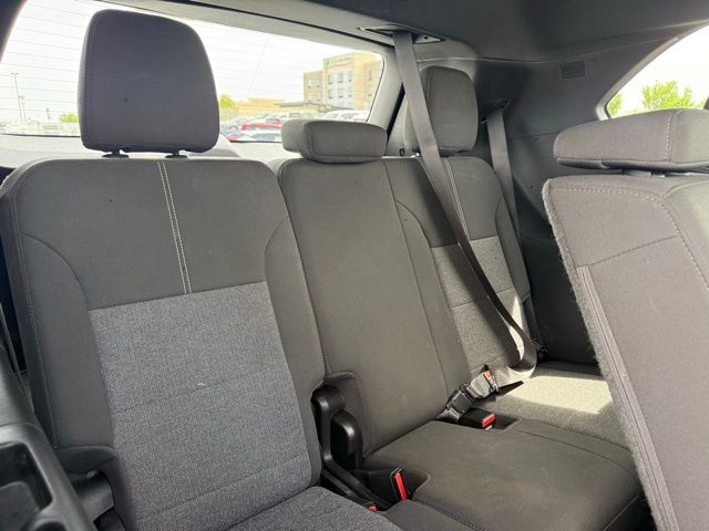 used 2025 GMC Acadia car, priced at $35,182