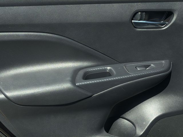 Used 2025 Black Nissan 1.6 SV image 19