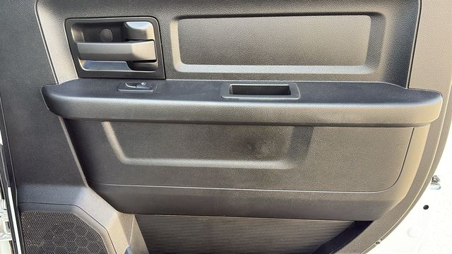 2022 RAM Ram 3500 Chassis Cab Tradesman - Photo 26