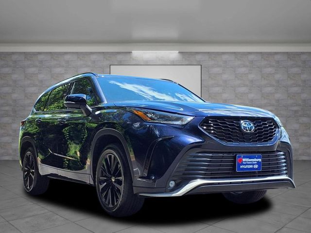 2023 Toyota Highlander XSE