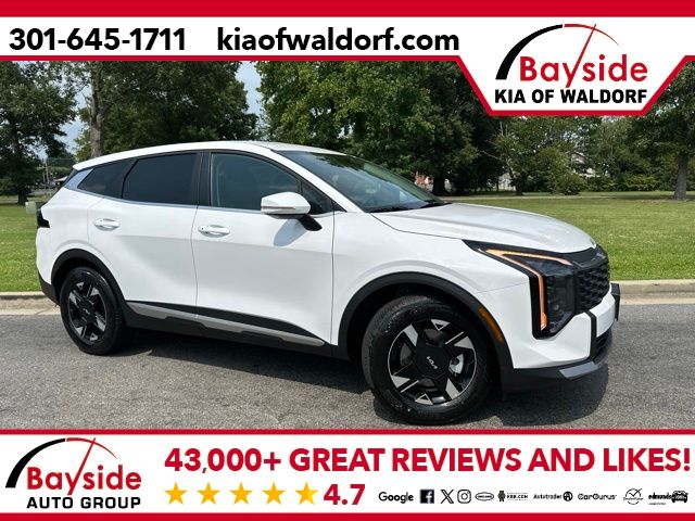 Glacial White Pearl 2026 Kia Sportage SUV / Crossover Front-Wheel Drive 8-Speed Automatic