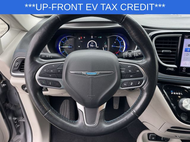 Used 2021 Chrysler Pacifica Hybrid For Sale in Livonia, MI
