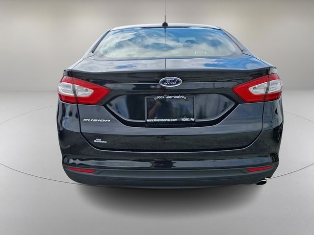 Used 2016 Ford Fusion Sedan