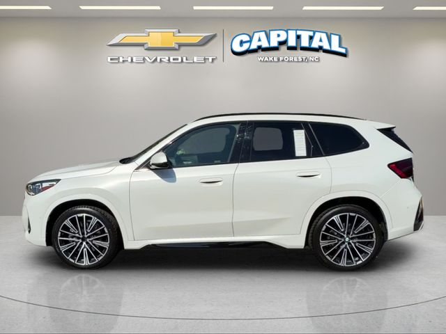 Used 2024 White BMW xDrive28i image 2