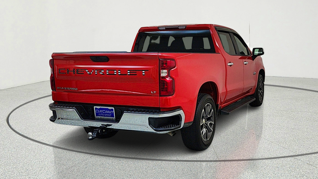 View vehicle photo 6