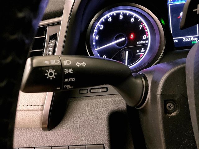 2021 Toyota Camry SE Silver at Sutliff Volkswagen