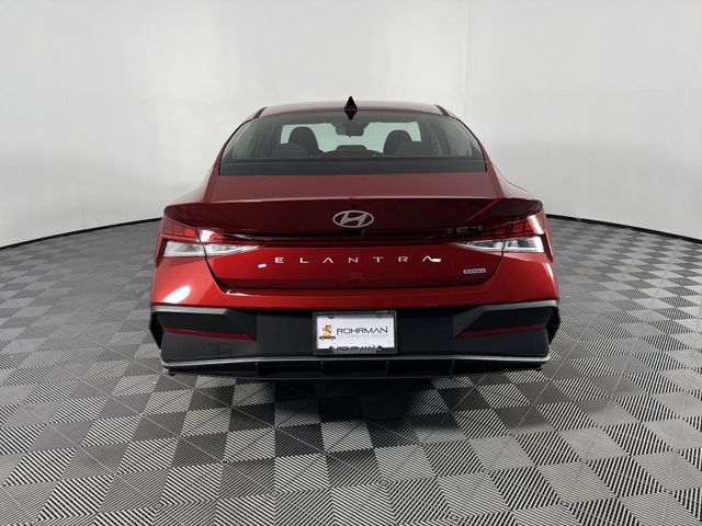 New 2025 Hyundai Elantra Hybrid For Sale in Indianapolis, IN