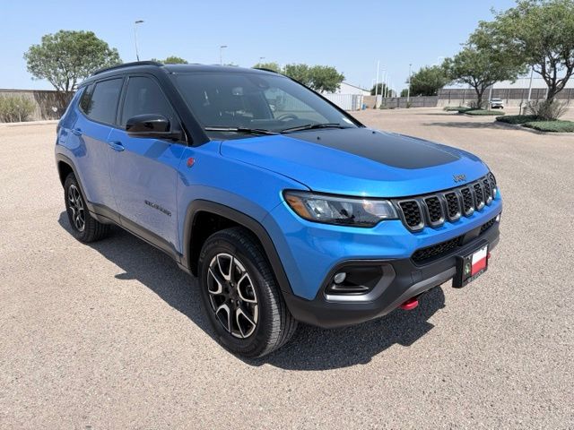 2024 Jeep Compass Trailhawk - 3