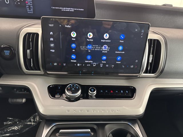 2025 Glacier Gray Metallic TriCoat Ford Expedition Max 4X4 SUV